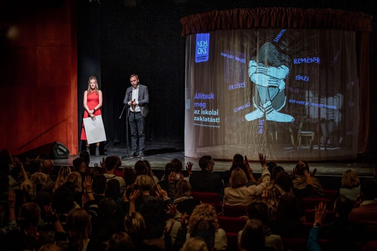 Gerlóczi Judit és Őrsi Gergely a kampánynyitó eseményen