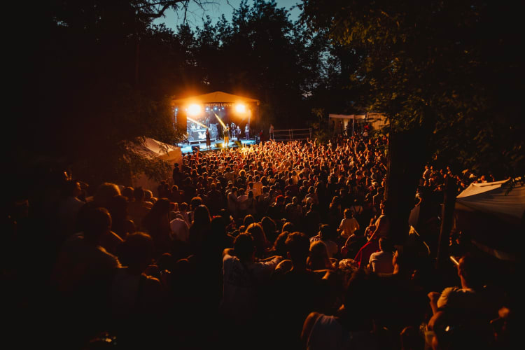 Fesztiválozók a Művészetek Völgyén (fotó: Kriza Márton)