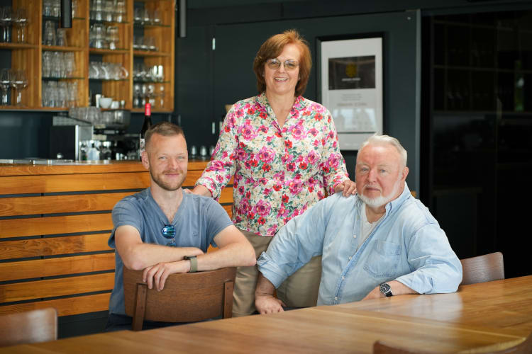Ifjabb Heimann Zoltán, Heimann Ágnes és idősebb Heimann Zoltán (fotó: Busák Attila)
