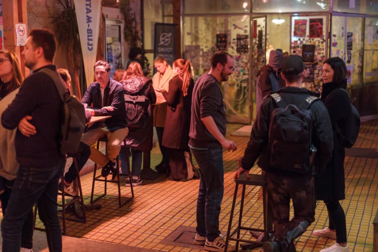 Az előadások, kerekasztalok és kérdezz-felelek blokkok mellett az esemény remek networking-lehetőség a hazai üzleti, kreatív és techszektor képviselőivel (fotó: Tóth-Gergely Nikolett)