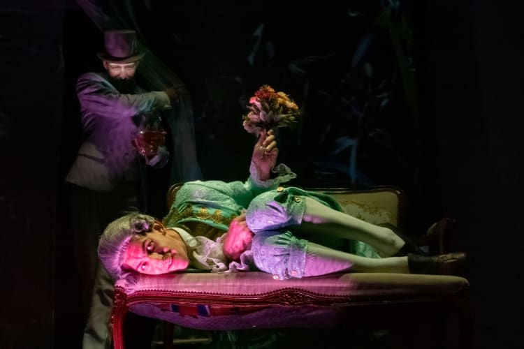 Lestyán Attila és Hajduk Károly a darabban (forrás: TÁP Színház)