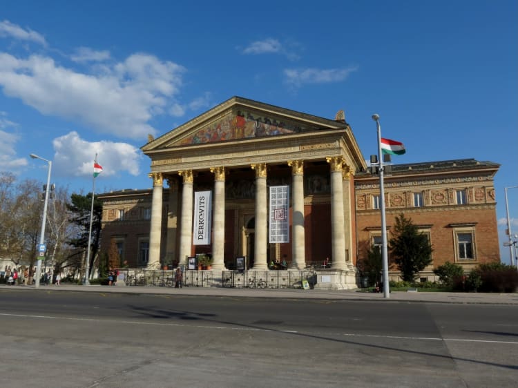 A Műcsarnok 2013-ban (forrás: Wikimedia Commons)