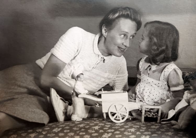 Békésy Lola és Passuth Krisztina (forrás: Passuth Krisztina)