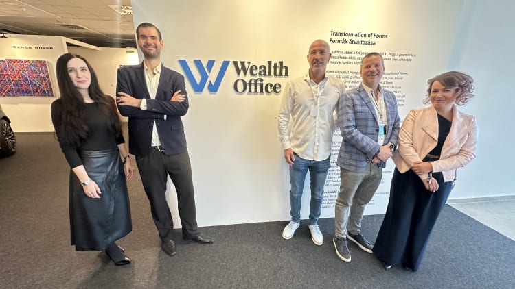 Czibók Vitkória, Mezei Szabolcs, Horn Péter, Dobó István és Szücs Andrea (forrás: KPMG)