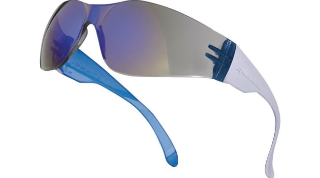 VERNEBRILLE MED FARGET SPEILGLASS RIPEFRI 