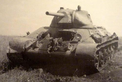 Russian Tank T34/76 1942