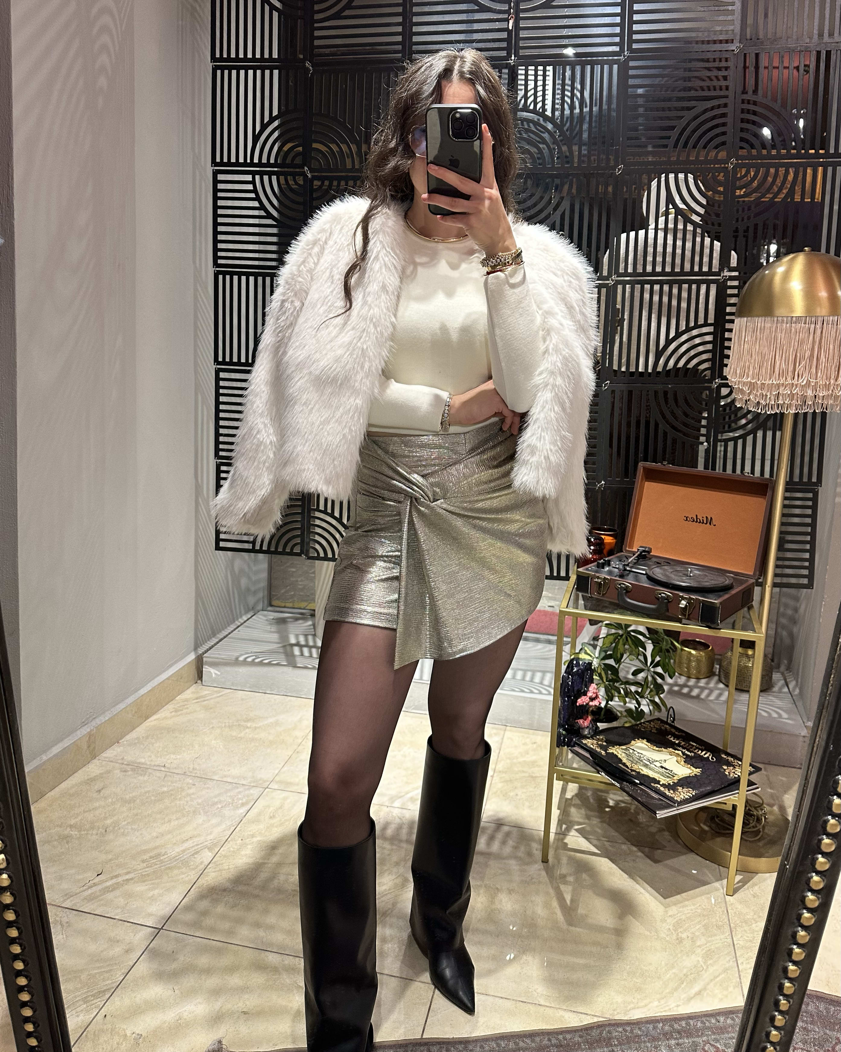 Marka Model Gold Şort Etek
