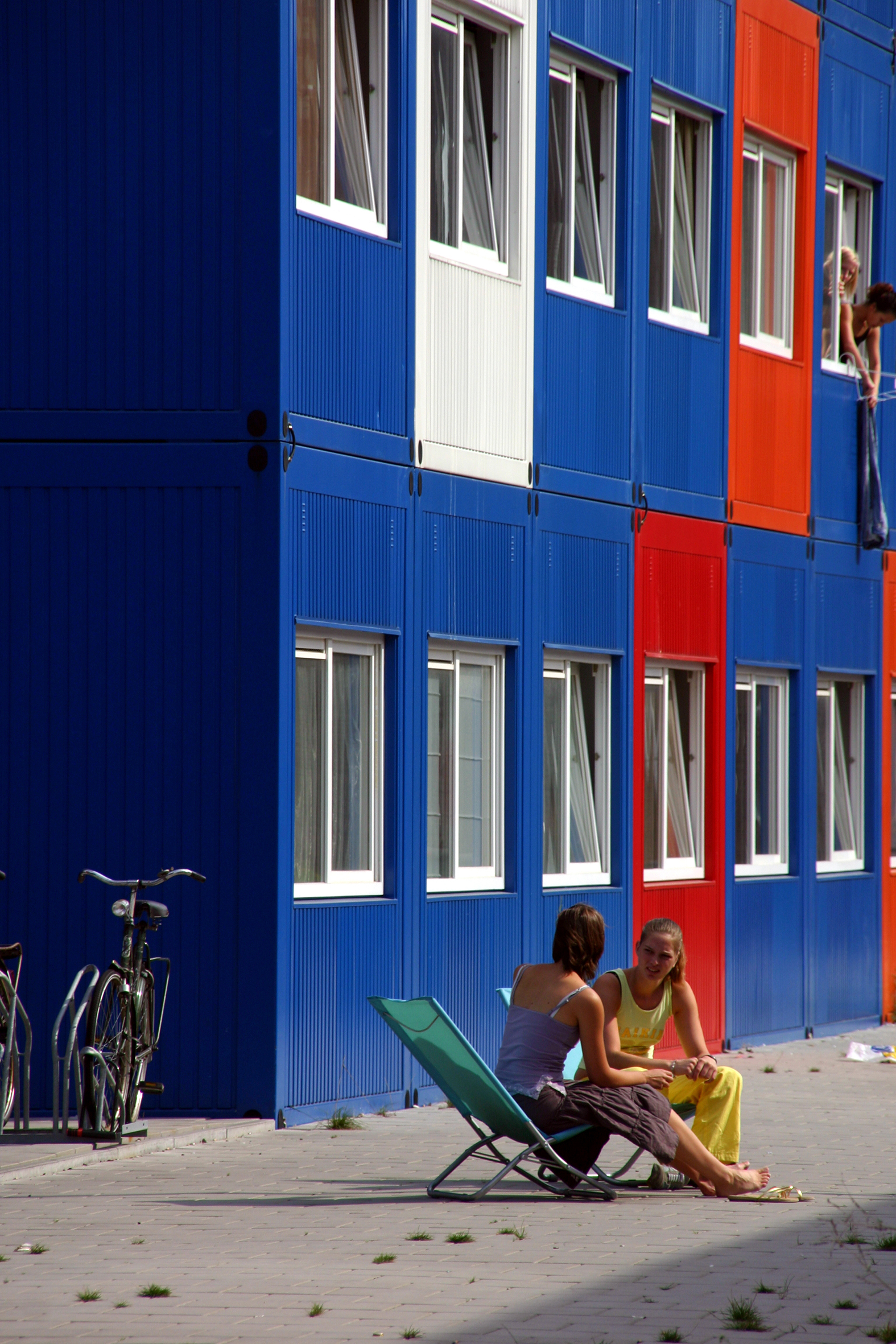 Amsterdam (Netherlands): Using containers as a solution to student housing