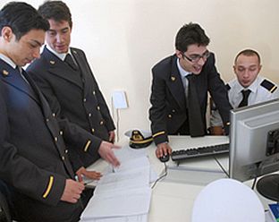 Genoa (Italy): secondary schools, universities, private sector – the marine economy as a strategic priority
