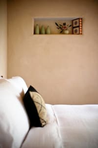 Rumi Bedroom Profile