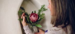 Arranging flower