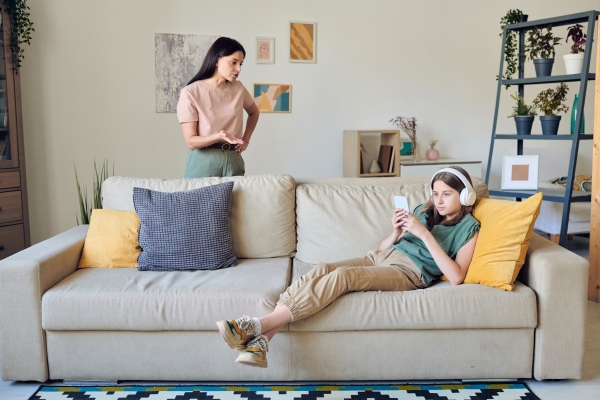 Removing Your Child’s Electronics Without a Wrestling Match
