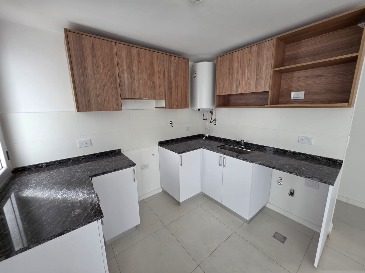 Vendo Departamento 1 dormitorio a estrenar en Freyre foto 8
