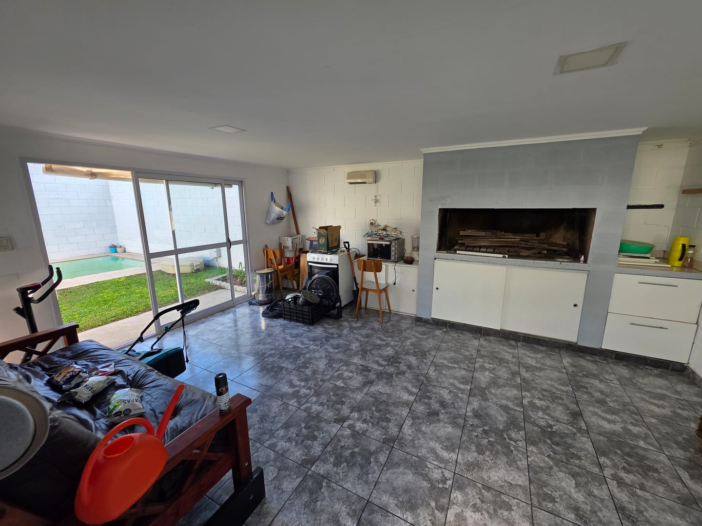 Vendo Casa 2 dormitorios con pileta apta credito foto 9