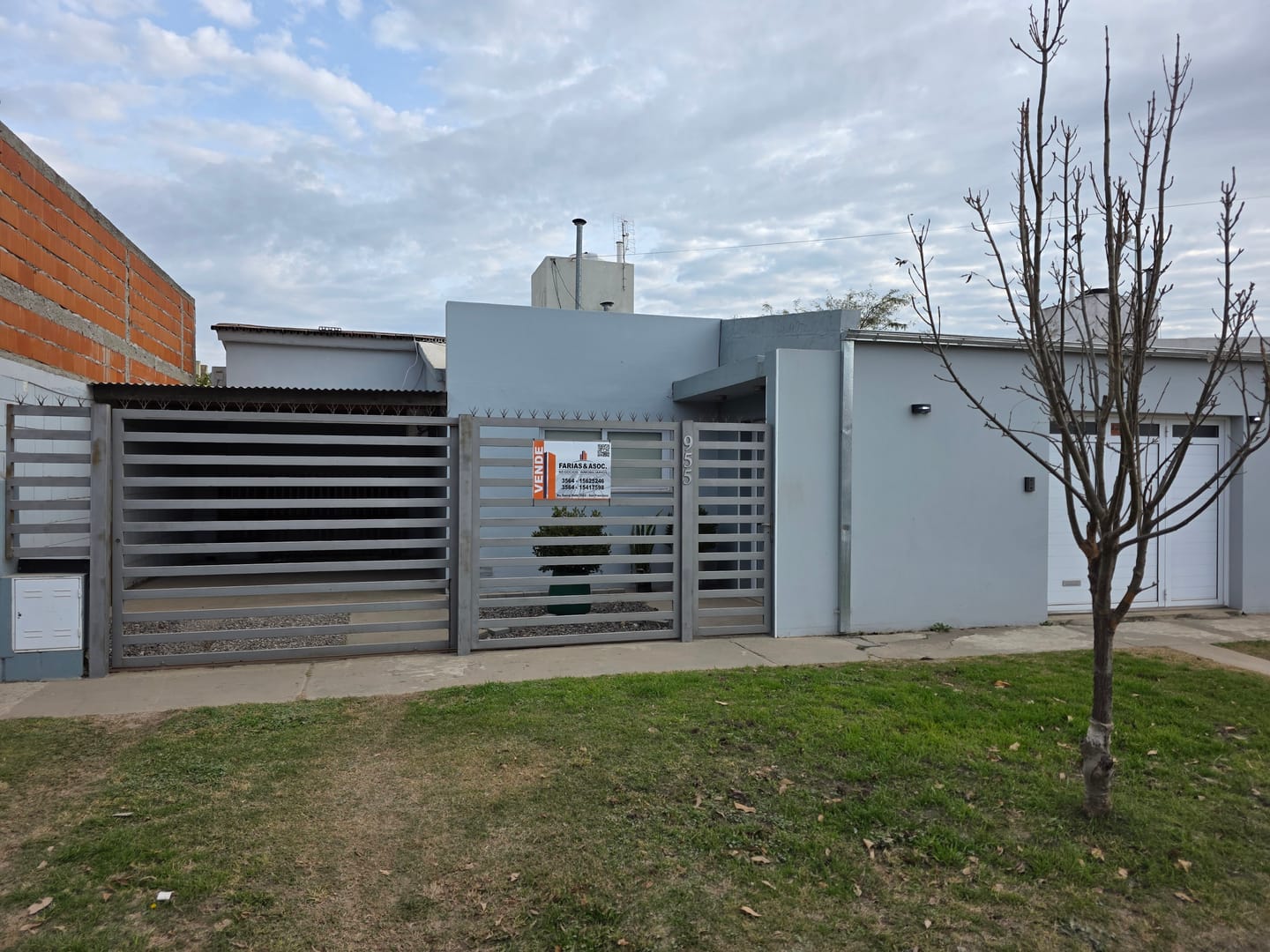 Vendo Casa 2 dormitorios con pileta apta credito foto 12