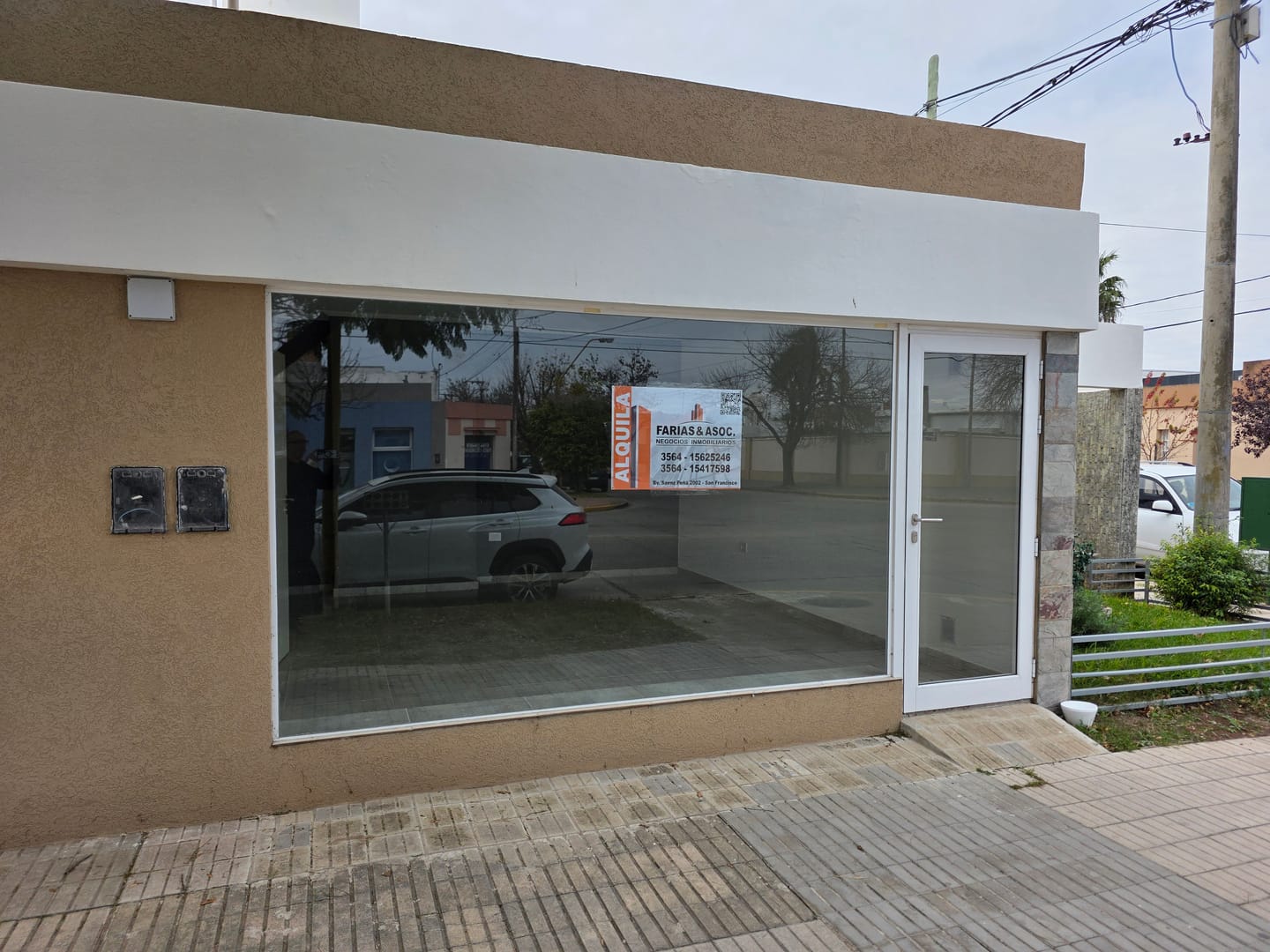 Alquilo Local Barrio Consolata