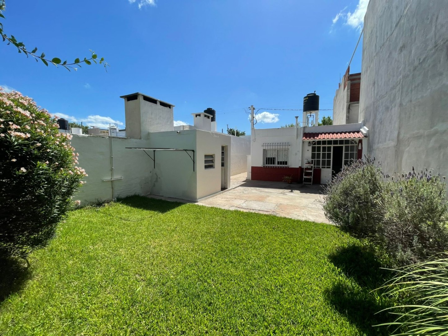Vendo Casa 3 dormitorios con cochera