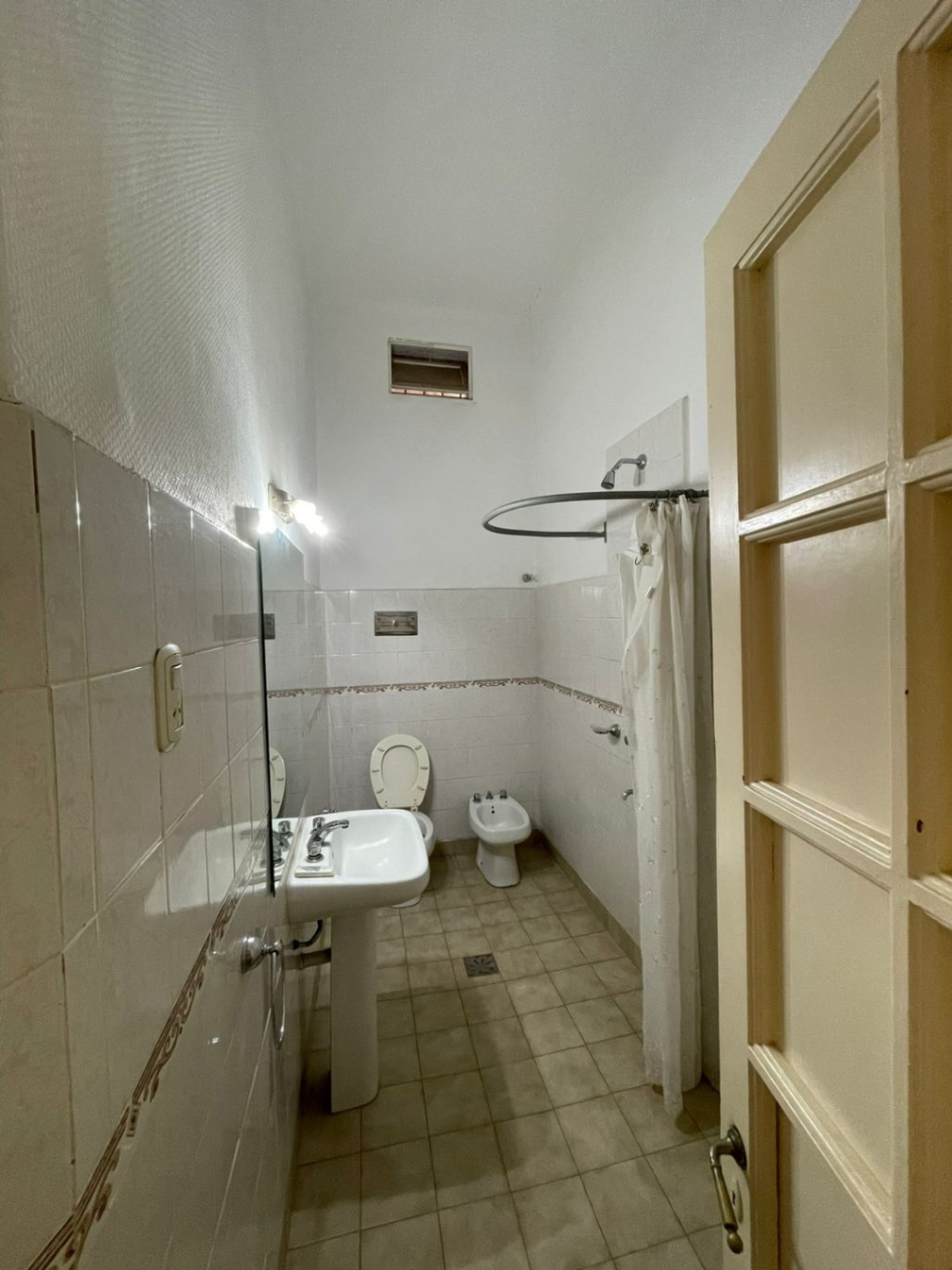 Vendo Casa 3 dormitorios con cochera foto 9