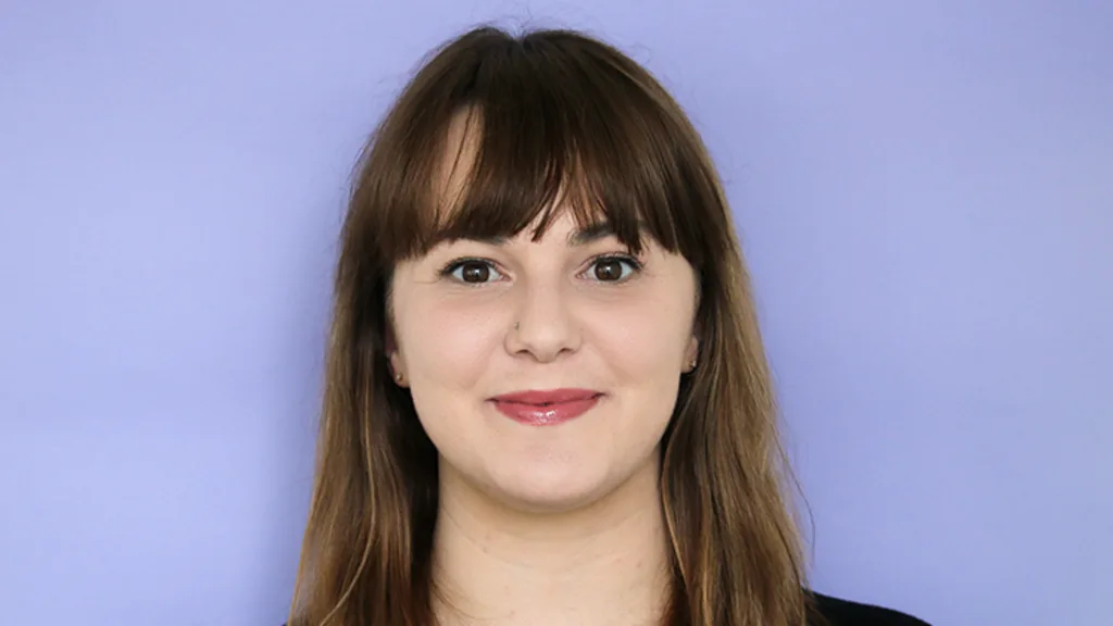 Lauren Kumar, literature-loving content designer, writer, and editor.