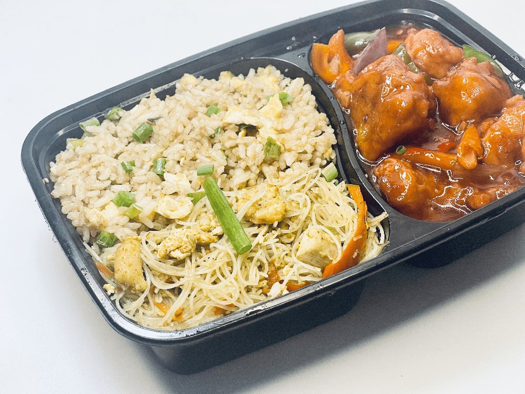 Egg Fried Rice Noodles & Meat Combo