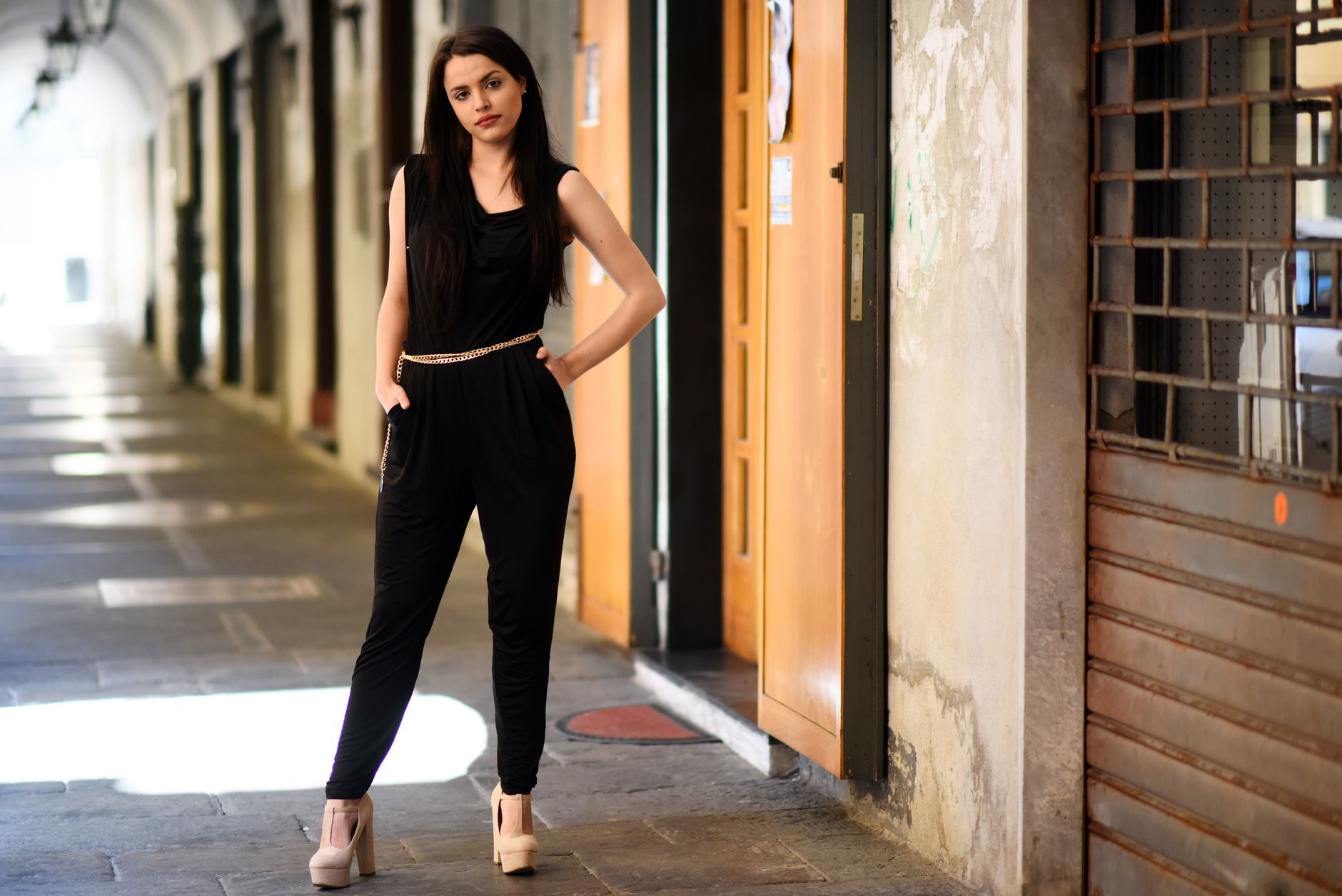 How to style a jumpsuit for your engagement party (lab grown diamonds uk)