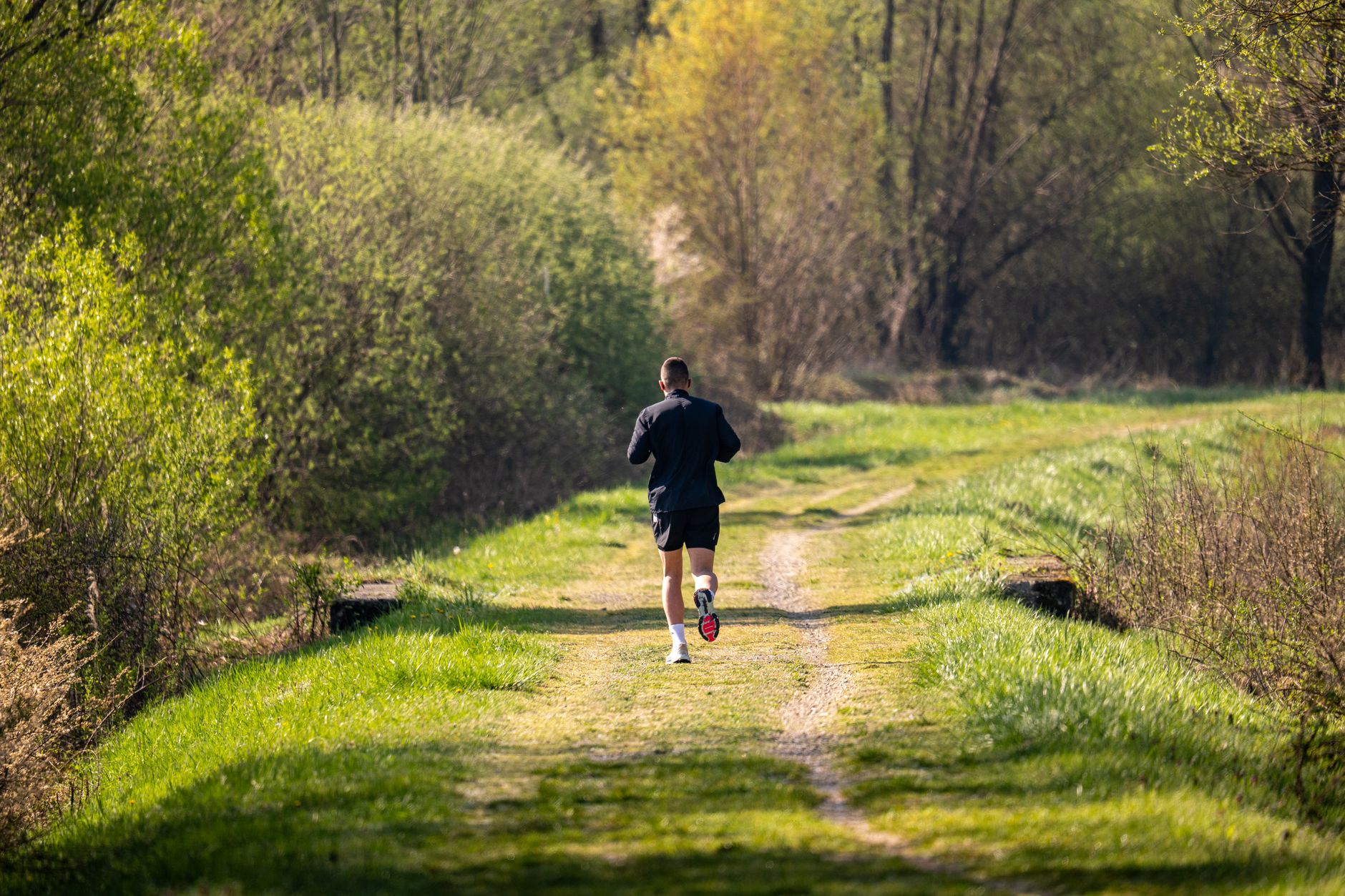 Daylight Saving Shift Impacts Morning Runners