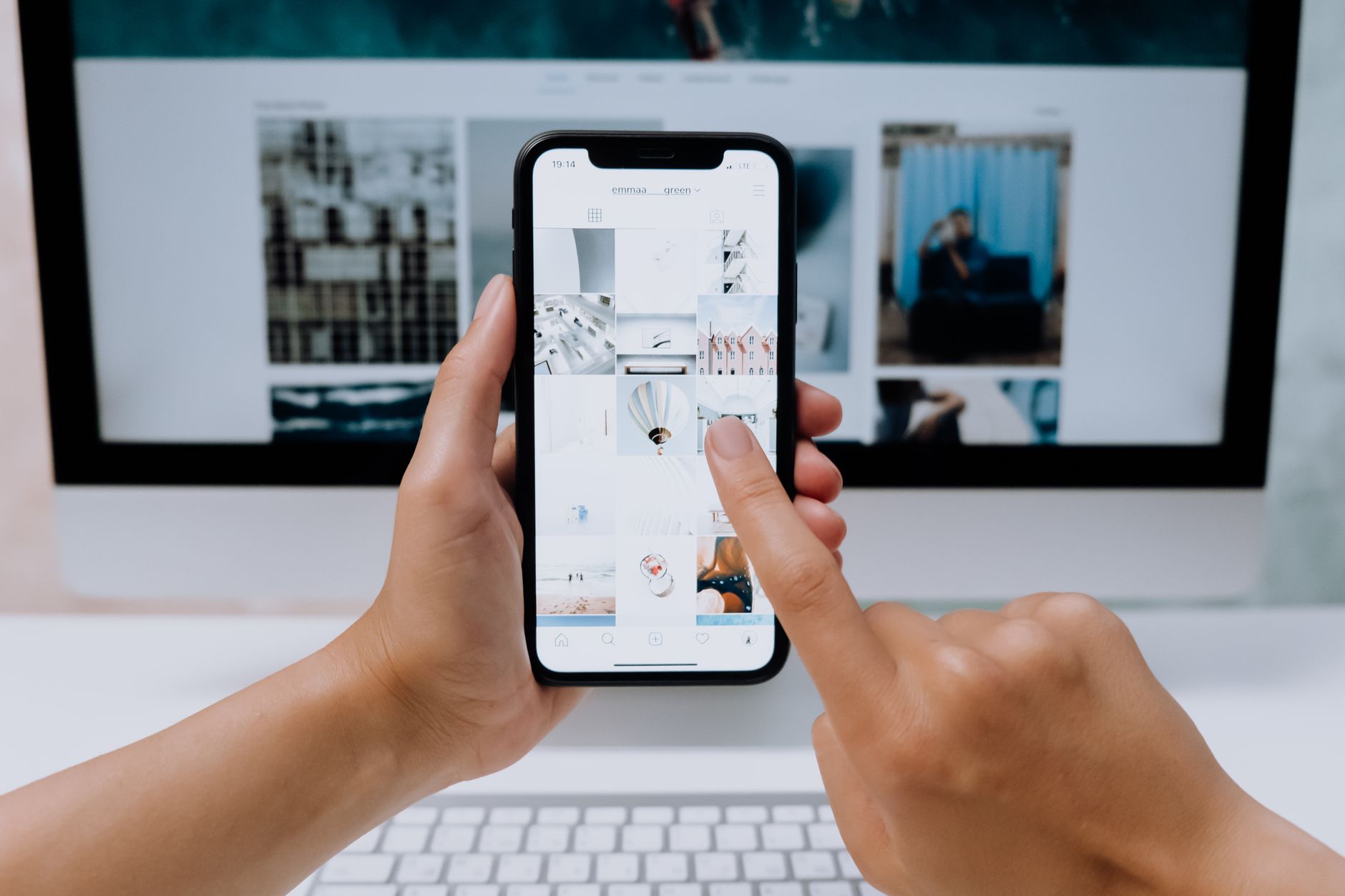 Instagram Uses iPhone Photos for AI Training