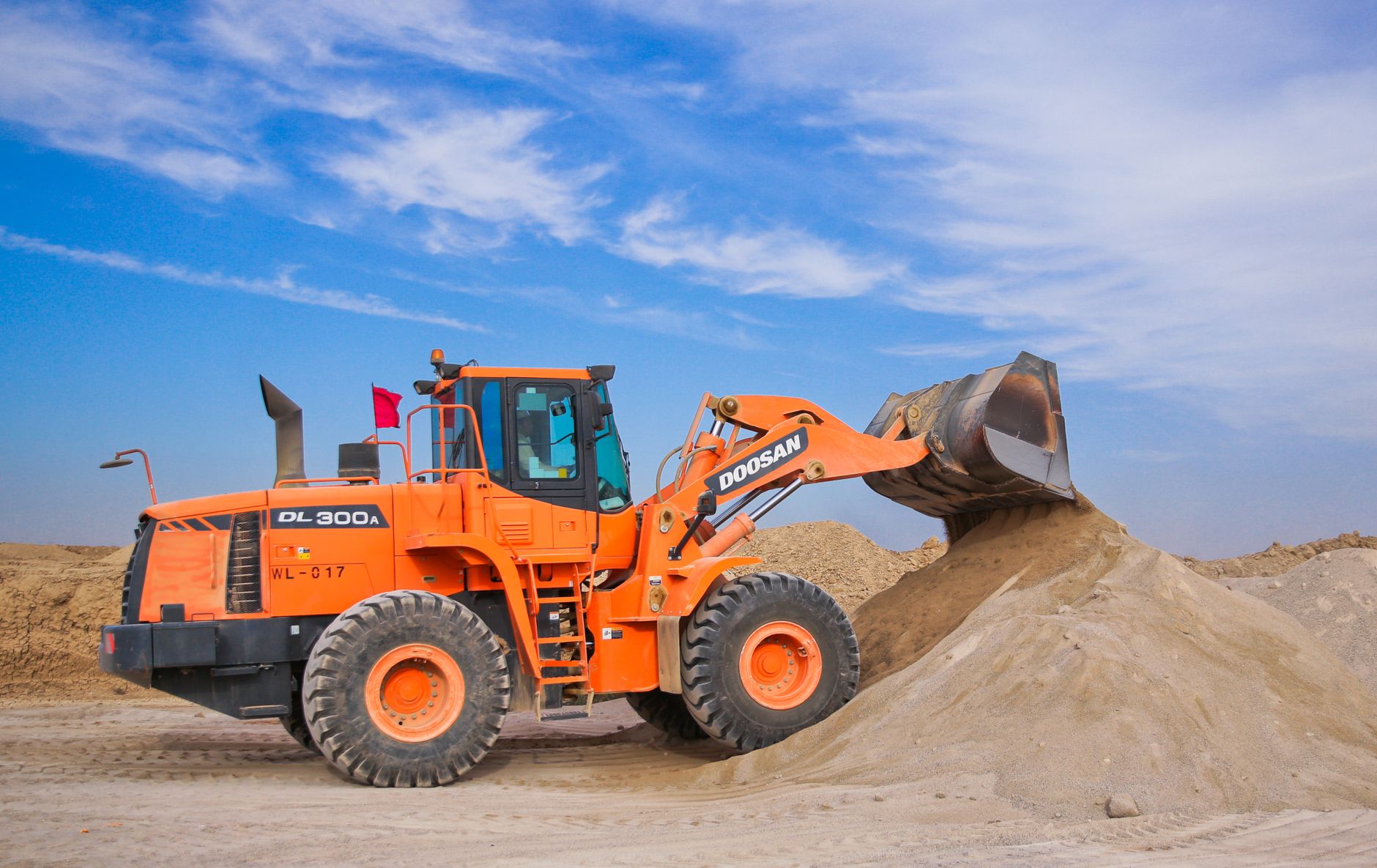 Side Loader Design and Engineering Explained