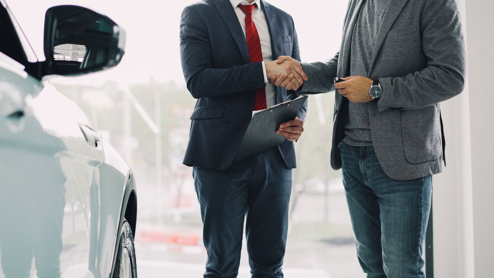 Know the terms of the car rental agreement