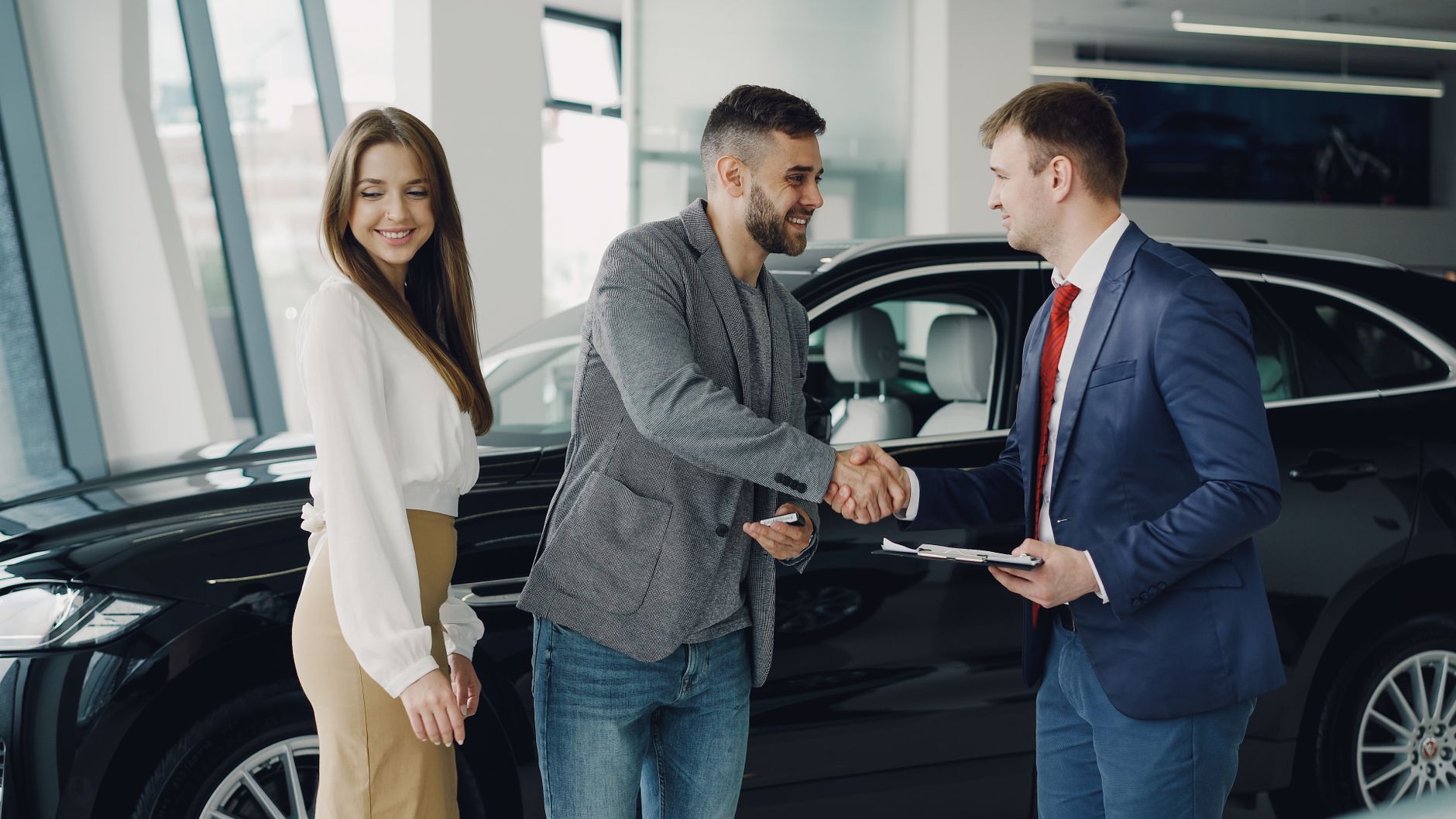 Top 5 Reasons to Buy Your Next Used Car from a Certified Carfax Dealer