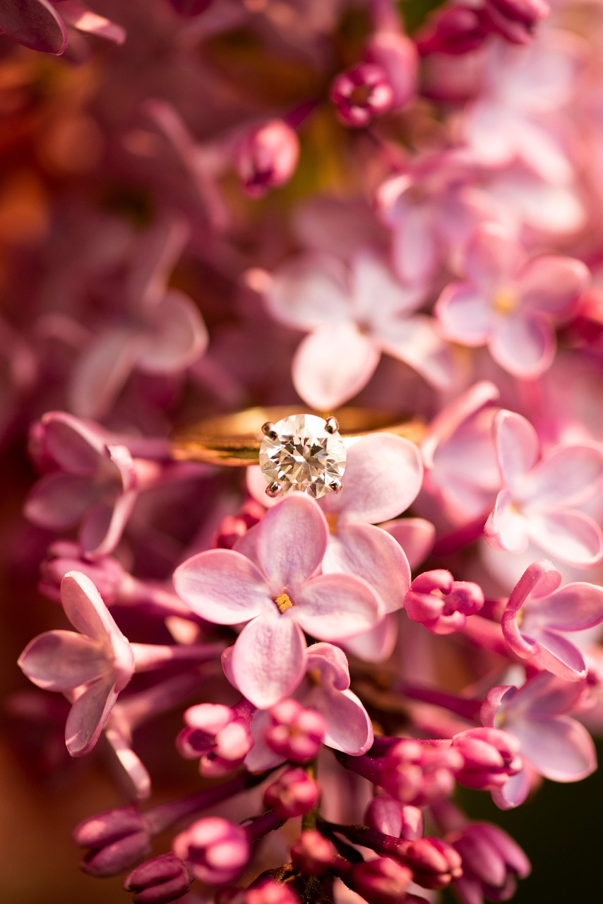 Engagement Rings Inspired by Her Favorite Flowers