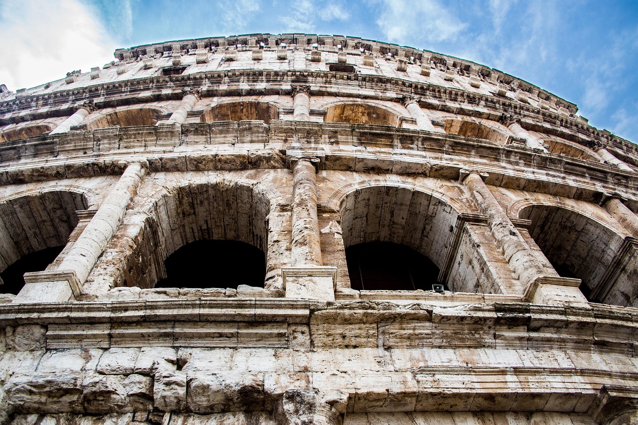 The Royal Ring’s Impact on Italian Culture and Identity