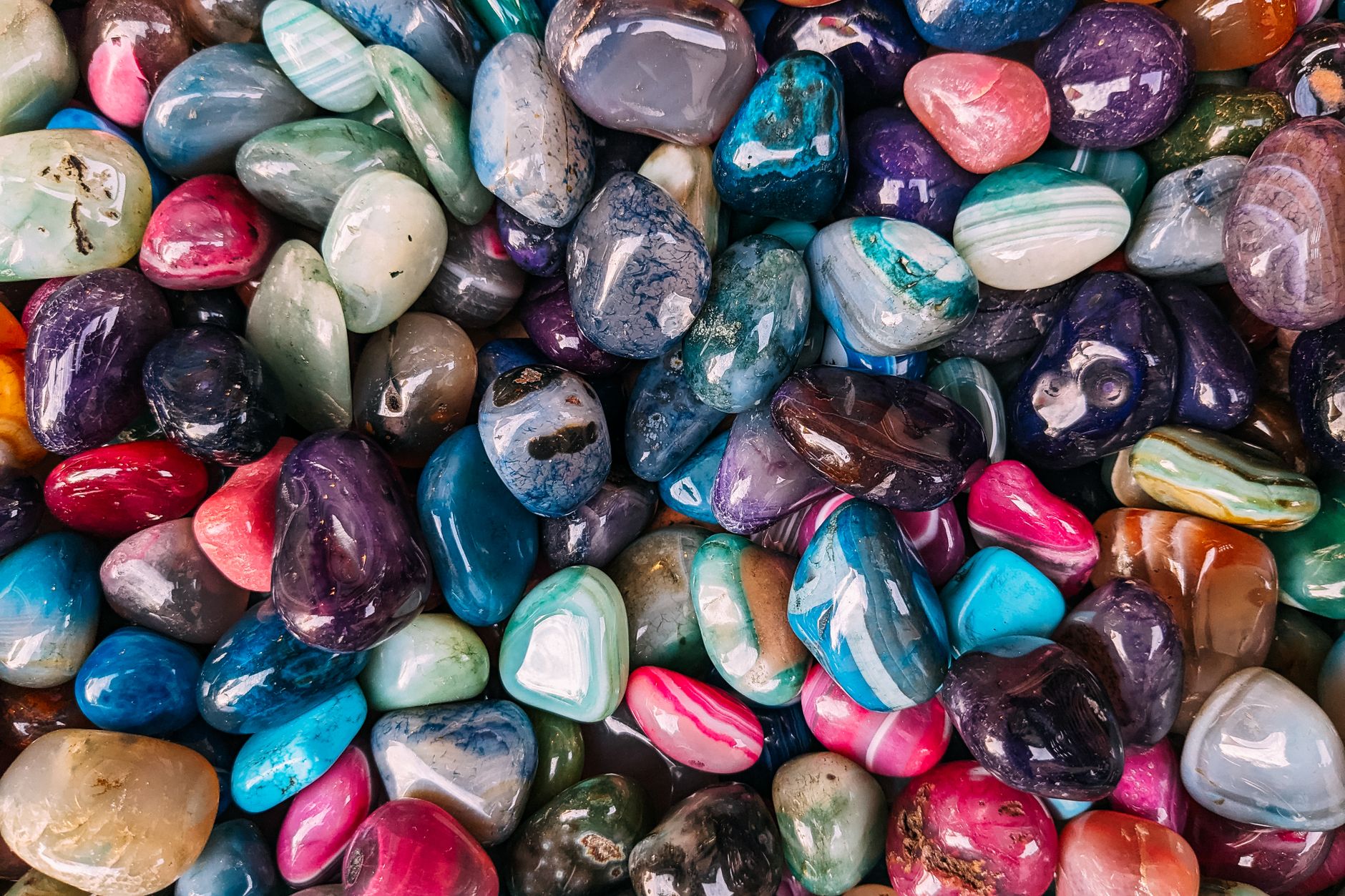 The Fascinating World of Fluorescent Gemstones