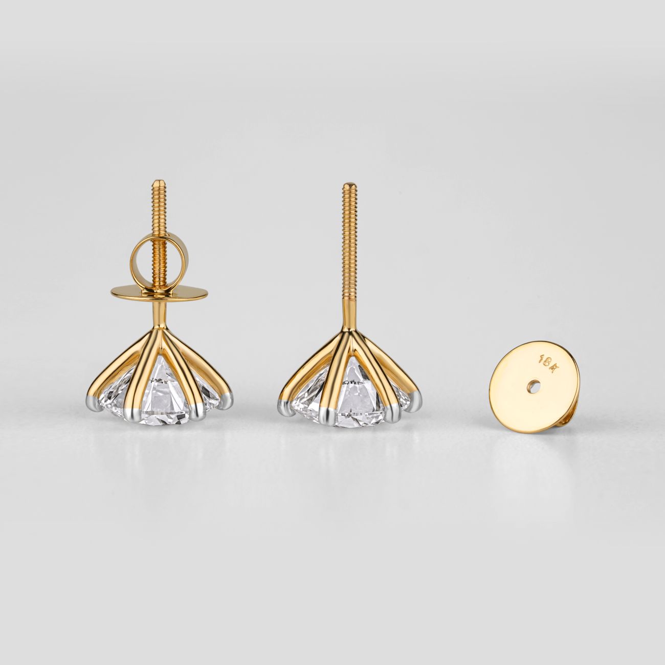 Decoding the Dilemma: Choosing Between Claw and Bezel Set Lab-Grown Diamond Engagement Rings