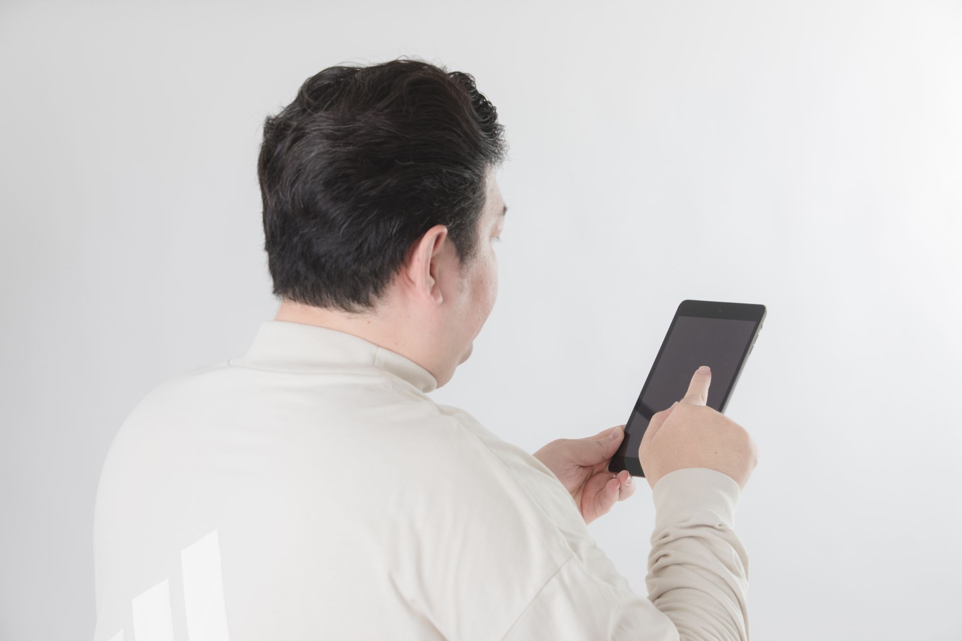 Simple tips to prevent tech neck