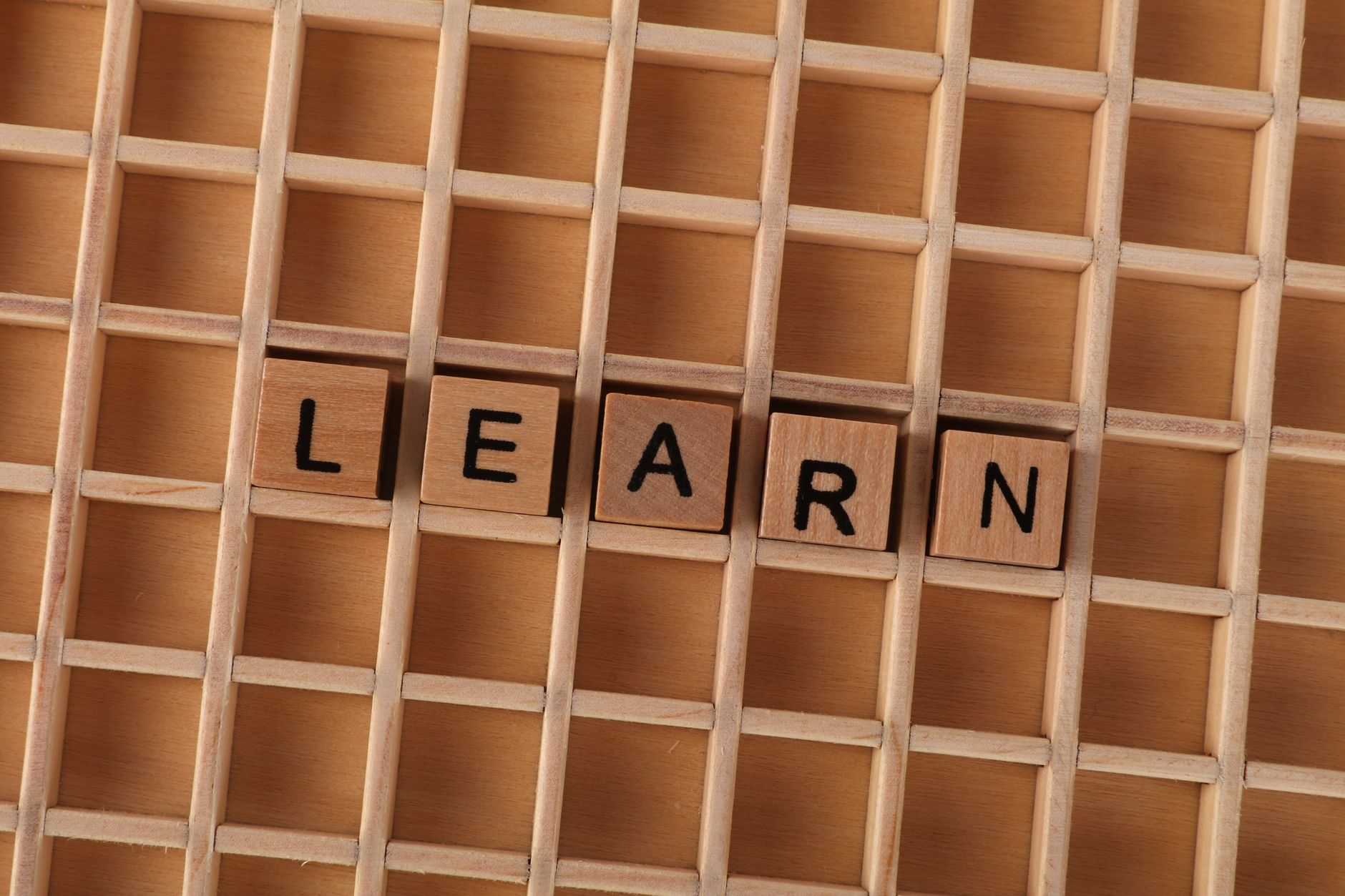 Your brain fills in skipped words while reading