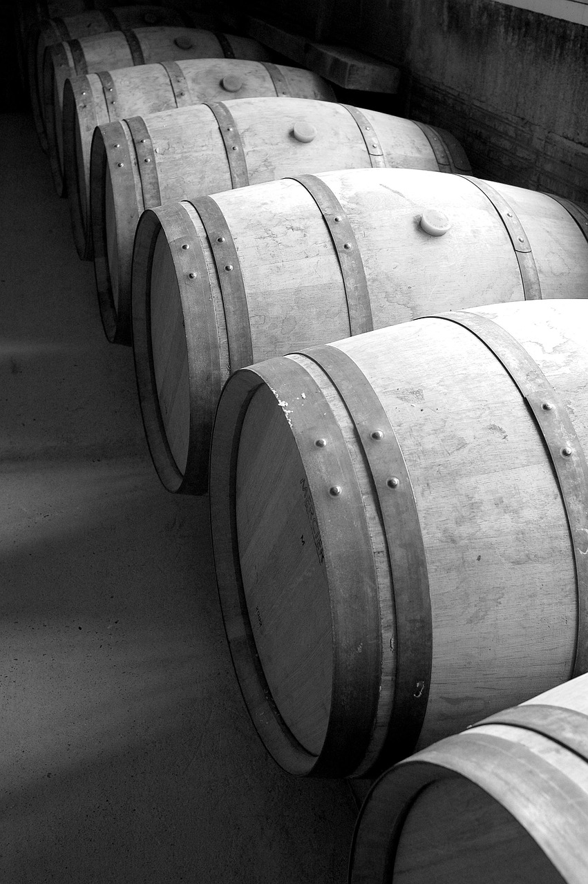 How Should Bordeaux Wine Be Served?