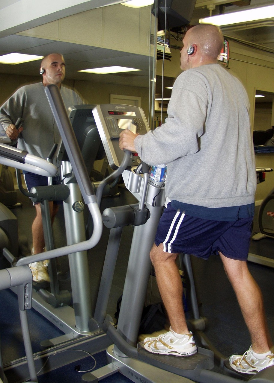 Which is better elliptical or treadmill?