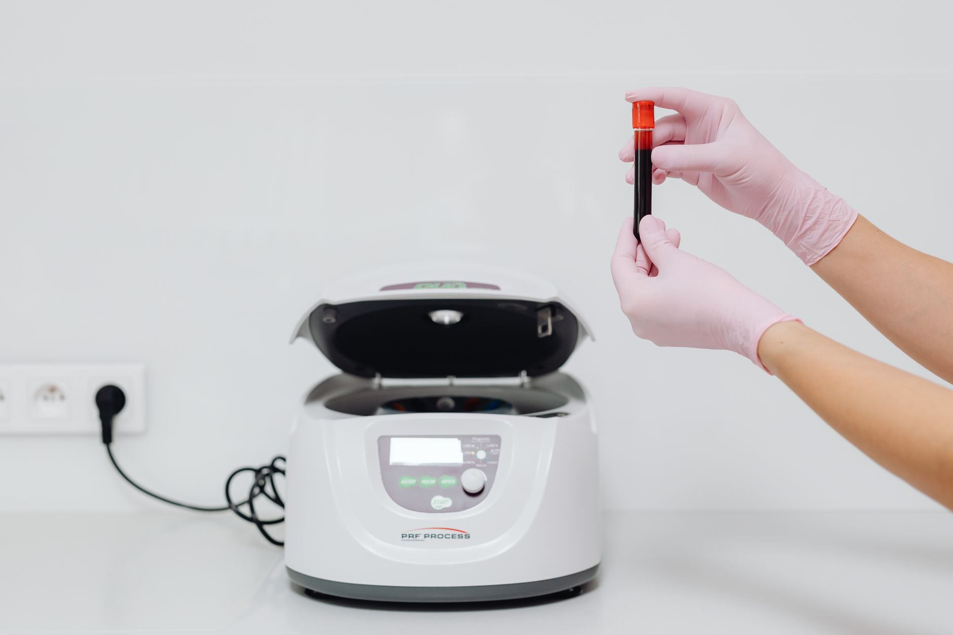 What are the Different Uses of Centrifuges?