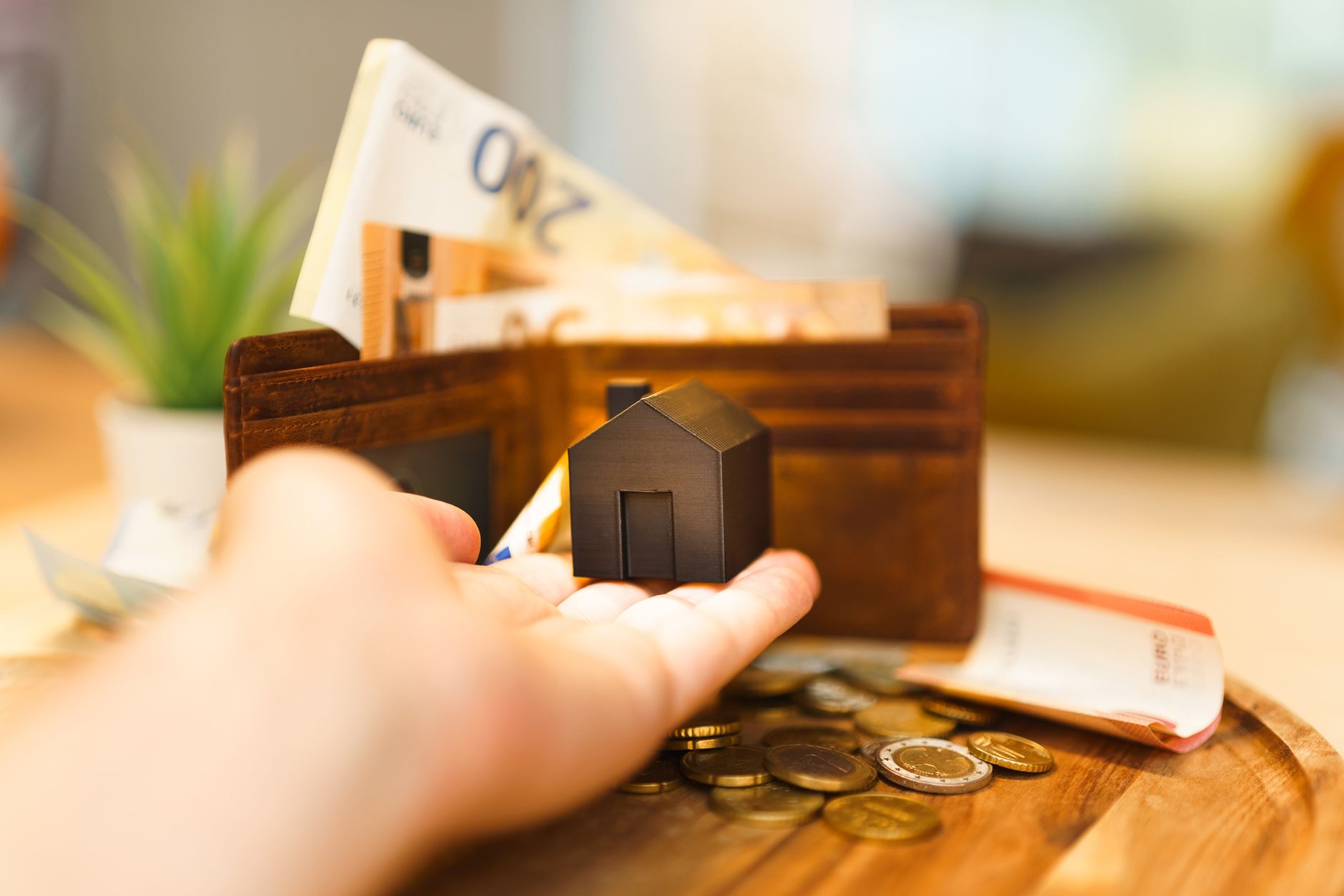 Paying HELOC with a Mortgage Refinansiering: Is Now a Good time?