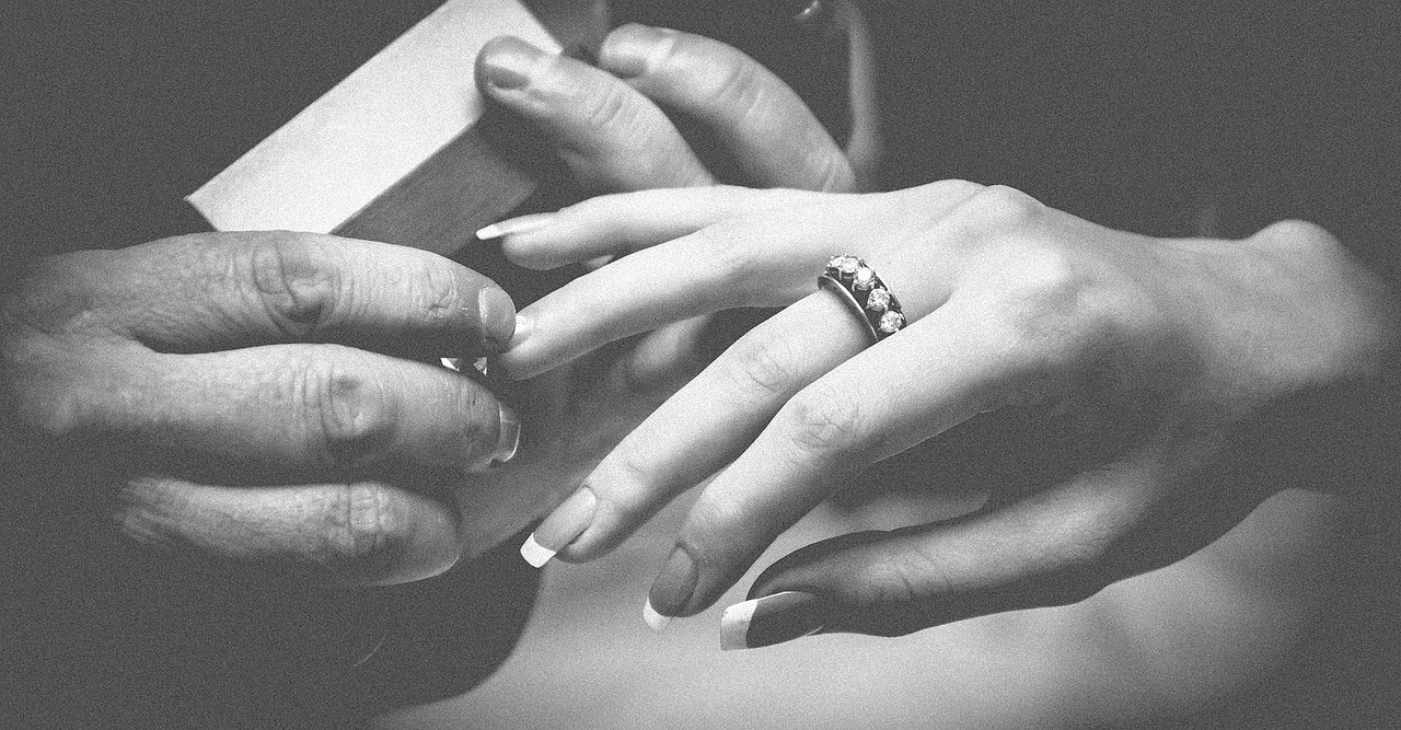 Timeless Beauty: The Allure of Engagement Rings in Cheetham Hill