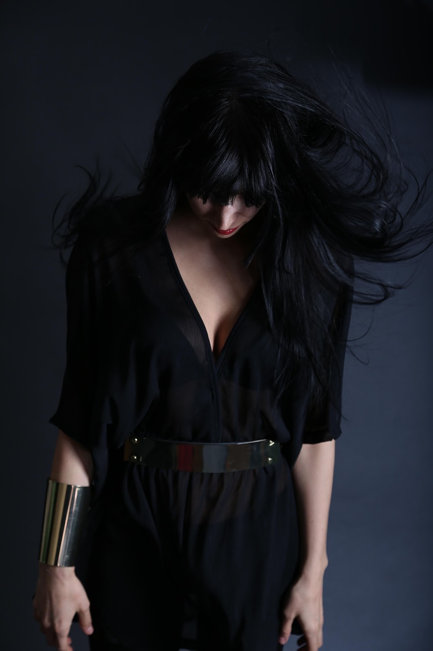 Fashion Forward: Exploring the Allure of Latex Suits and Latex Catsuits