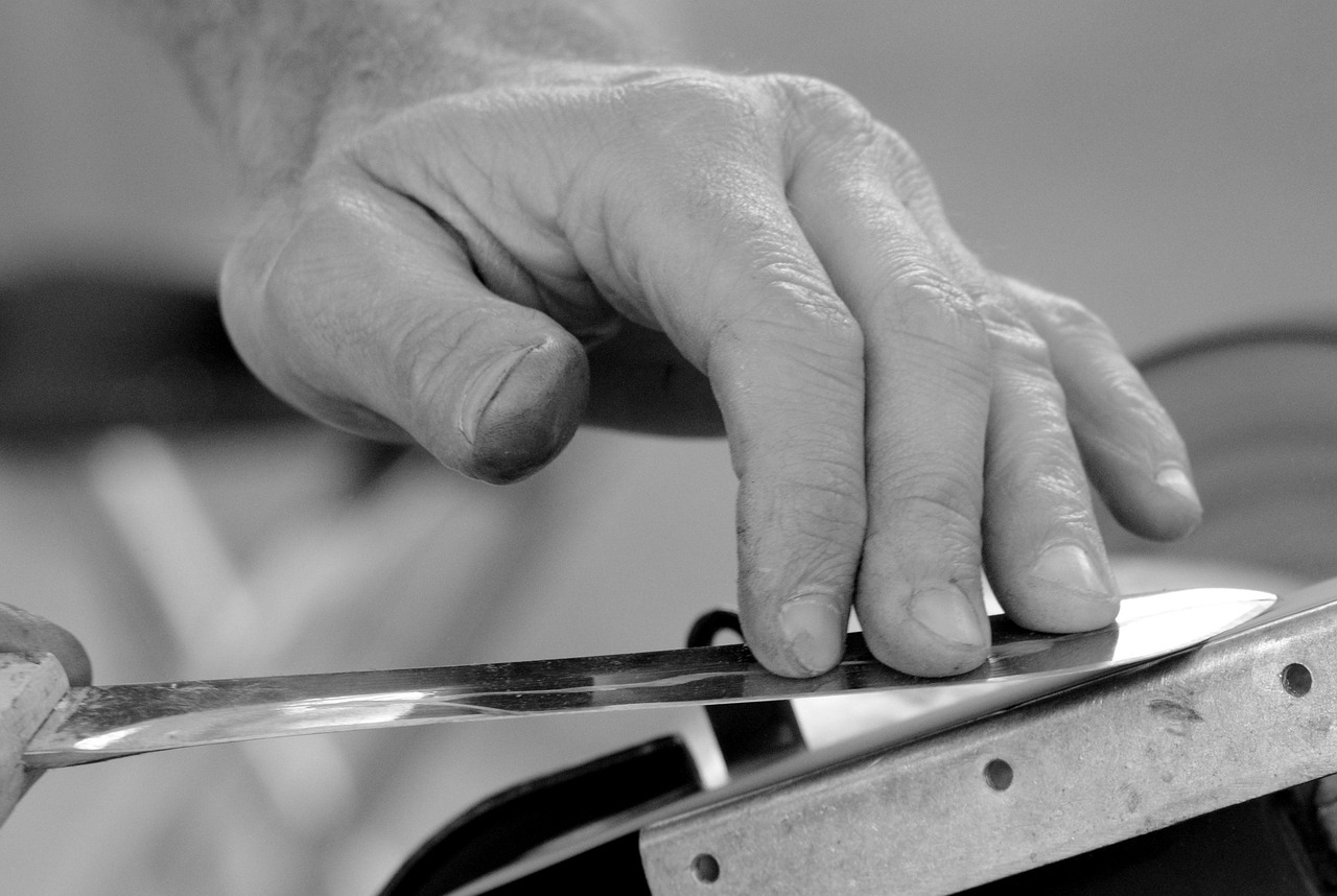 6 Methods to Sharpen Your Investment Skills