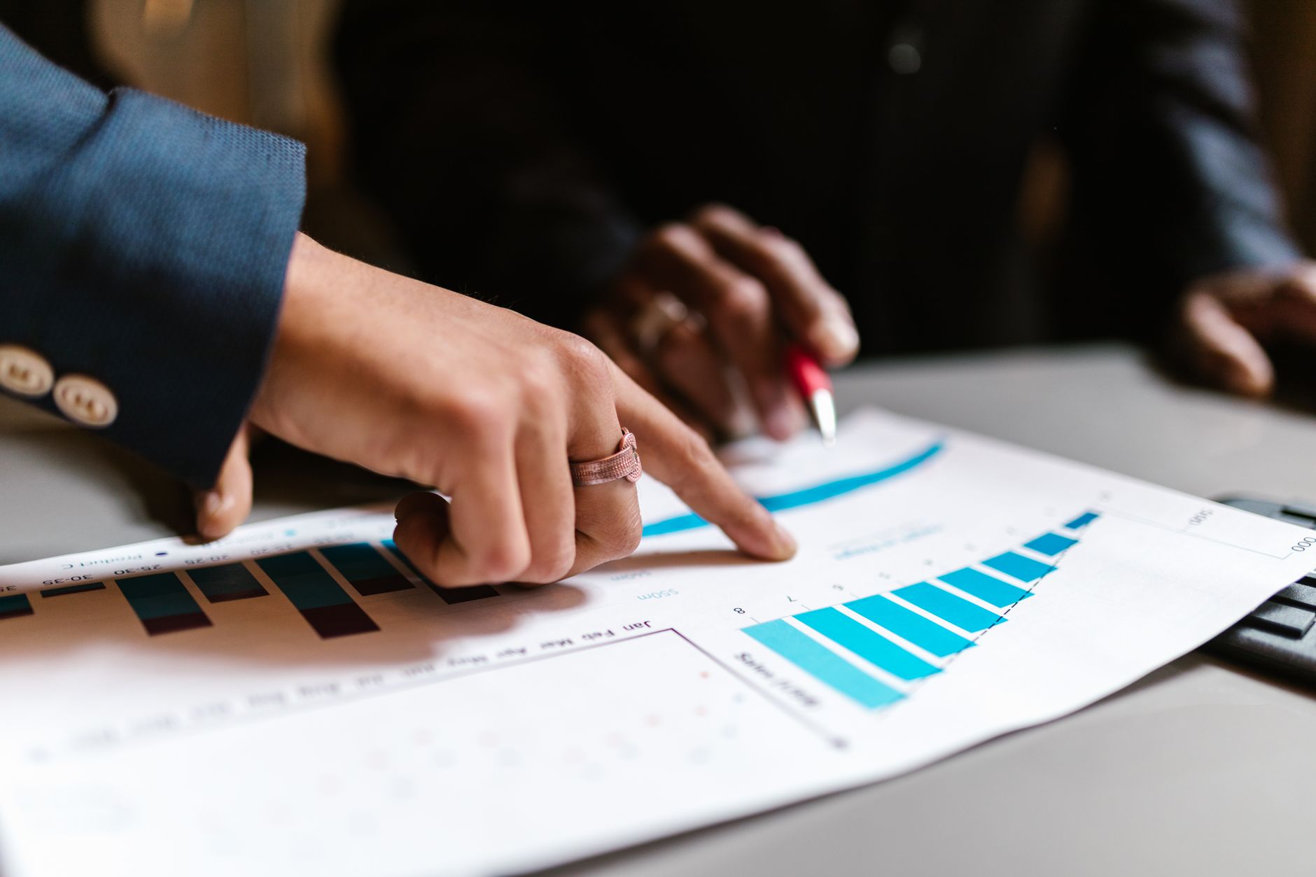 Are Mutual Funds Still Relevant? Evaluating Their Role in Today’s Active UK Portfolio