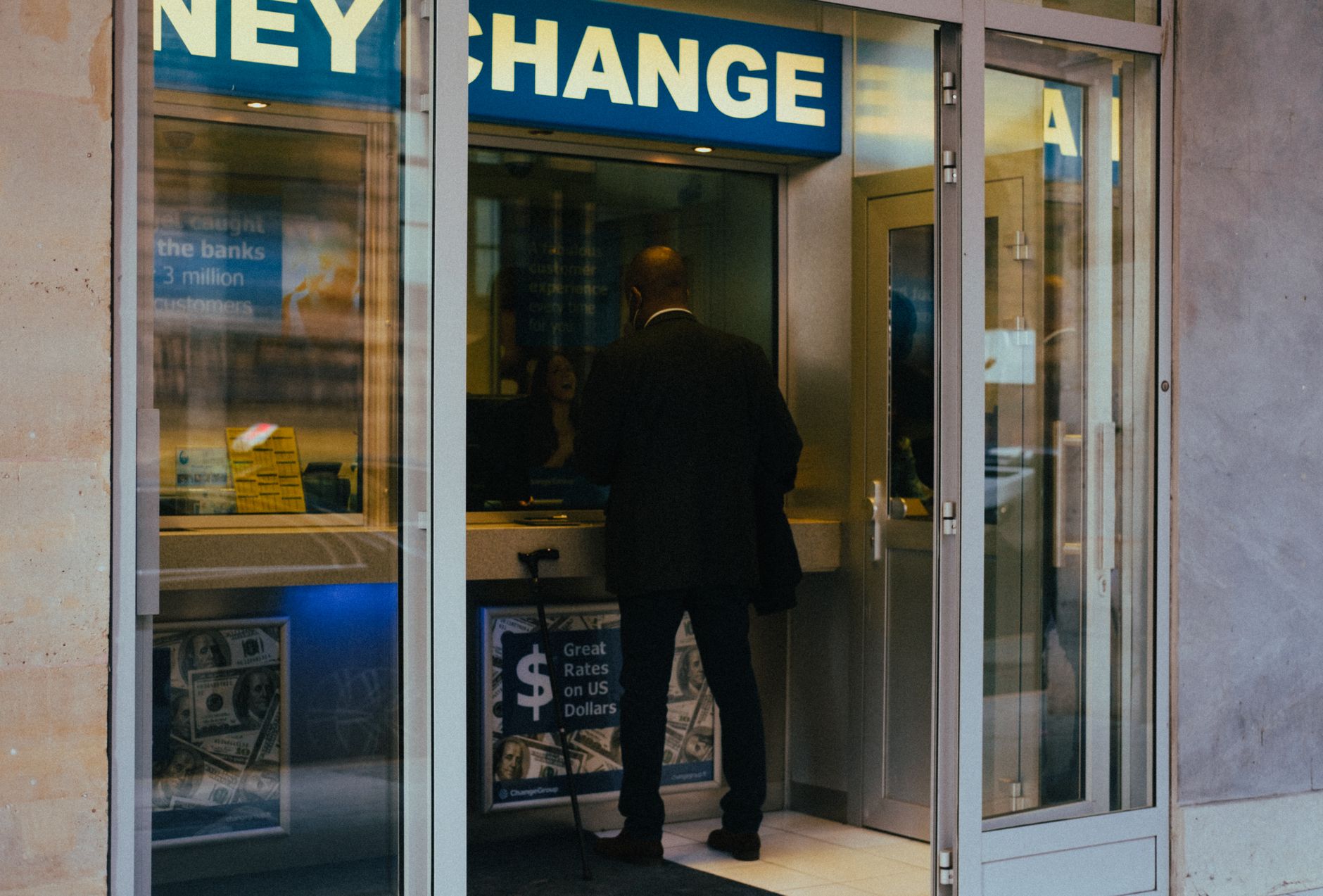 Bank of Canada holds rate steady amid rebound
