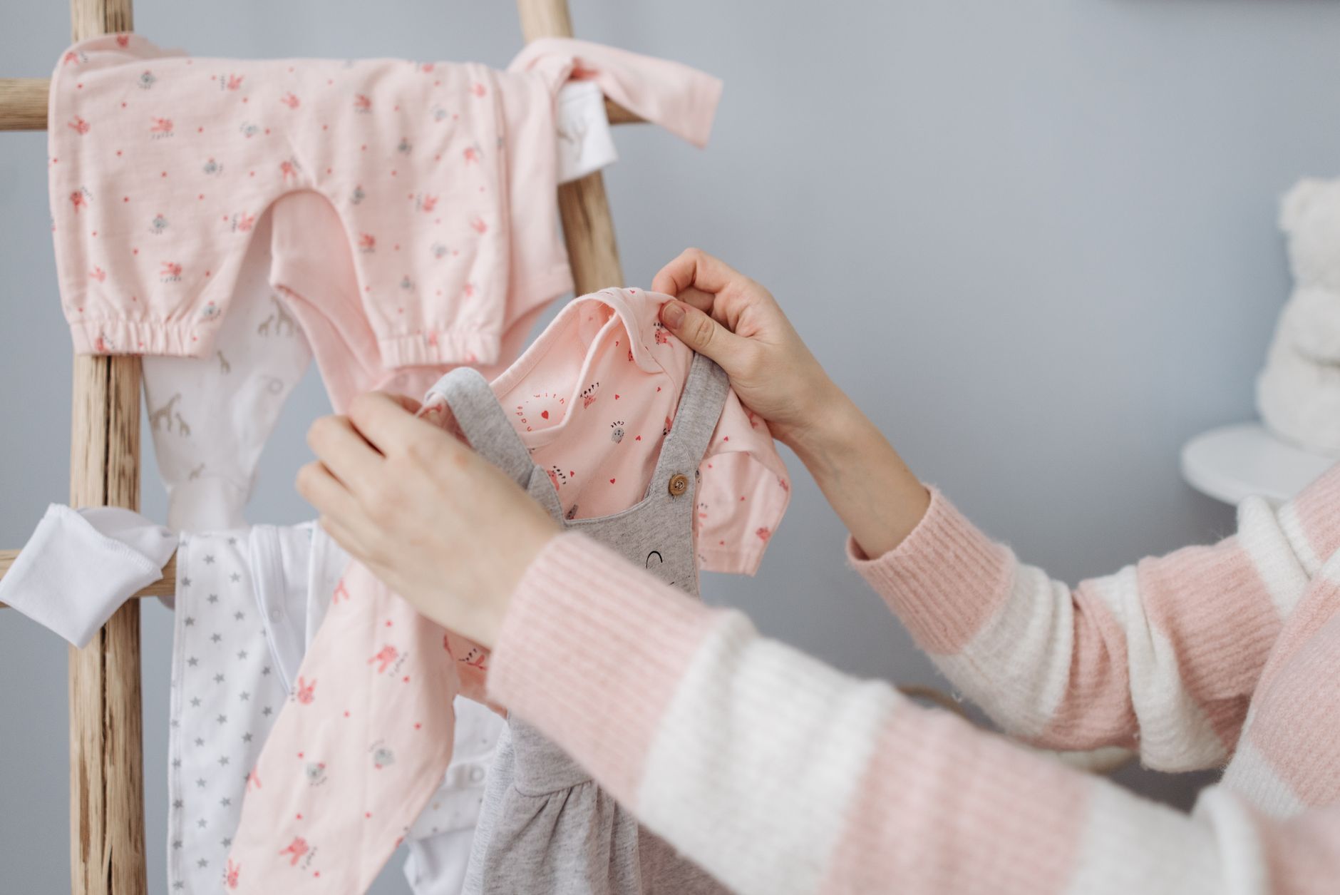 Type of Newborn Baby Clothes Must Be Prepared