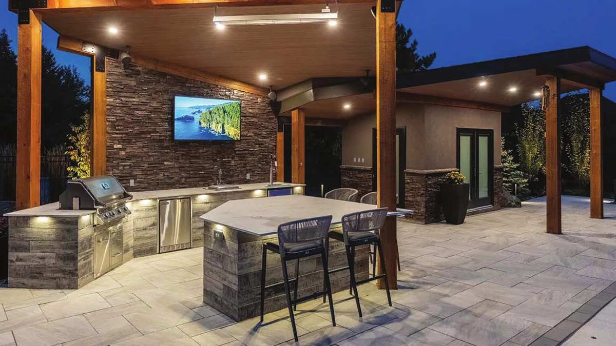Backyard designs combine style and durability - backyard designs