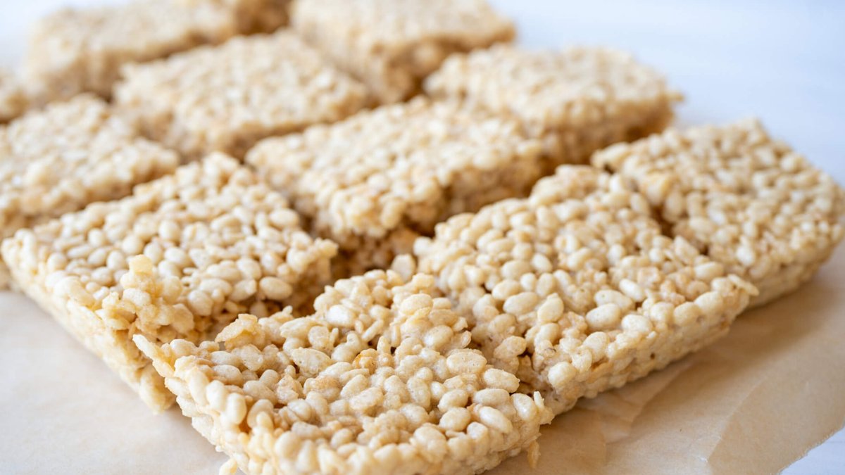 Homemade Marshmallow Elevates Classic Rice Krispie Treats Homemade Marshmallow Elevates Classic Rice Krispie Treats - healthy rice krispie