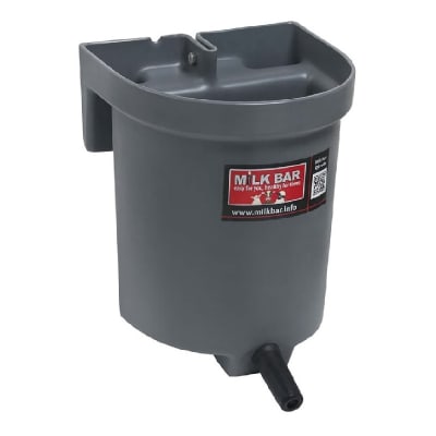 Milk Bar® Nourrisseur 1 tétine noire veau avec couvercle 3,4L (MB20+Couvercle) - Image 1