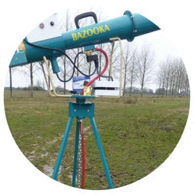 Trépied et déflecteur pour canon effaroucheur bazooka - Image 1
